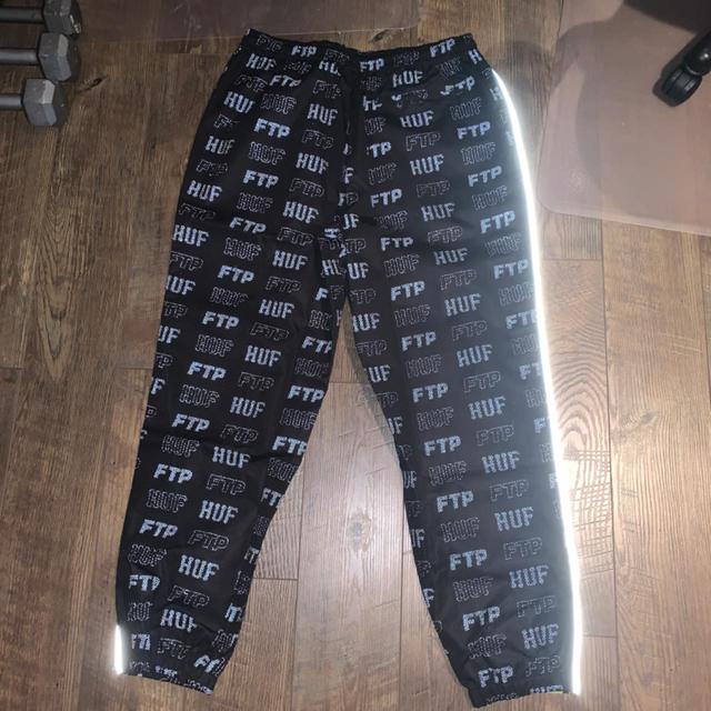 などの】 UNDEFEATED - FTP UNDEFEATED ALL OVER SWEATPANT XL 最安値