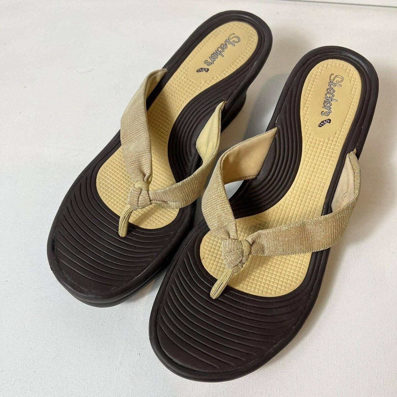 SKECHERS Cali Wedge Sandals Women's Size 11... - Depop