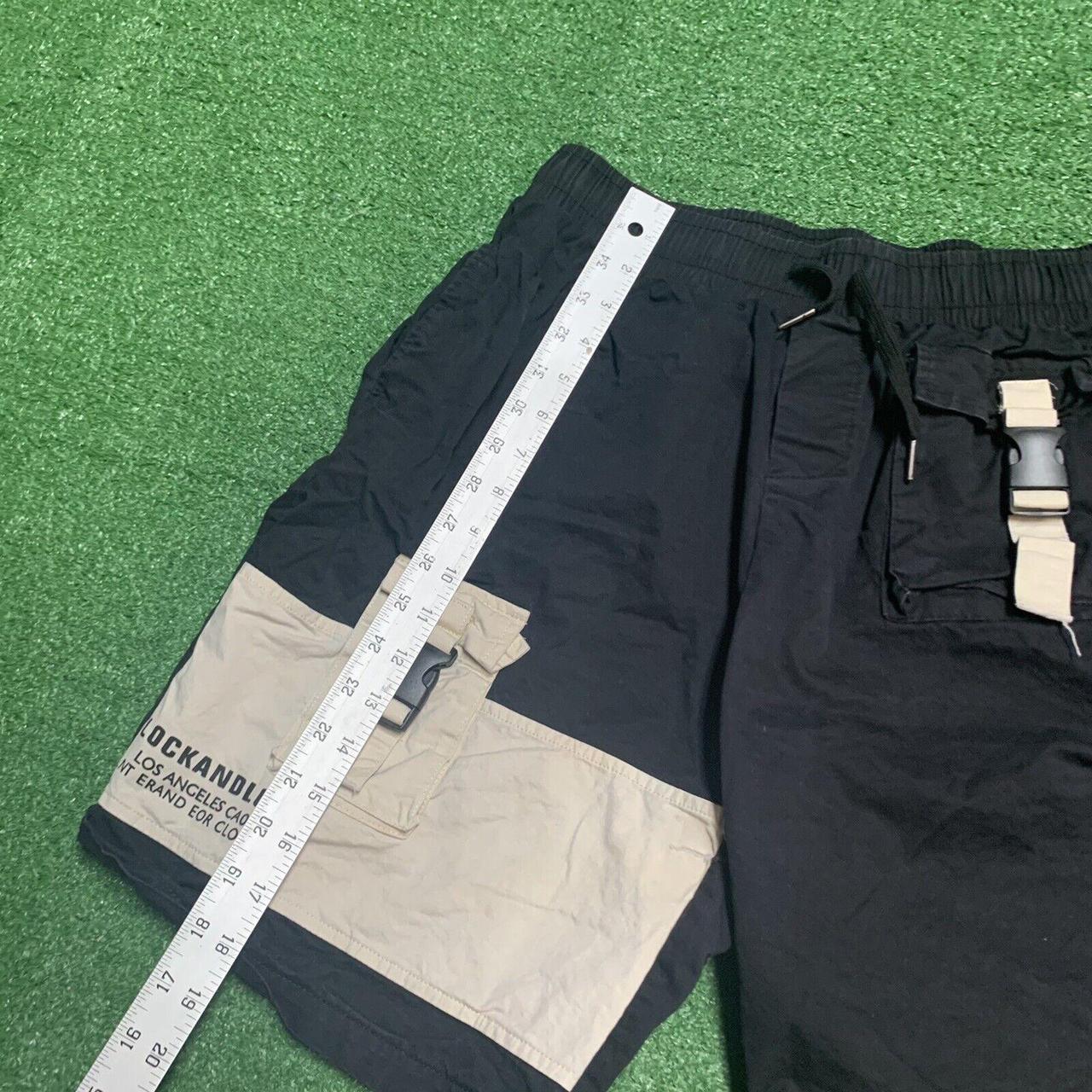 Product Image 3 - mens cargo shorts tech design
