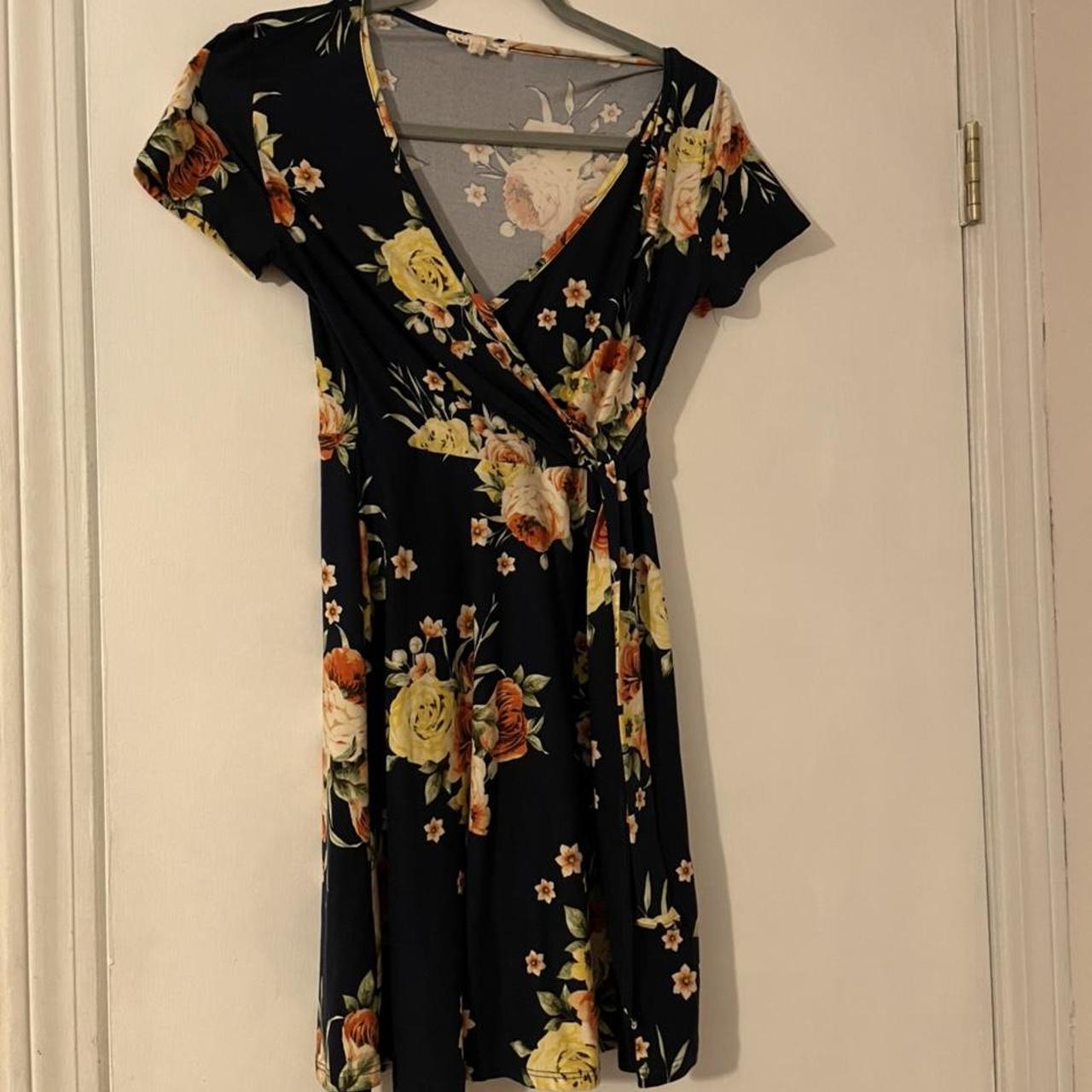 Navy Blue Floral Dress Size Small Length 33 inches... - Depop