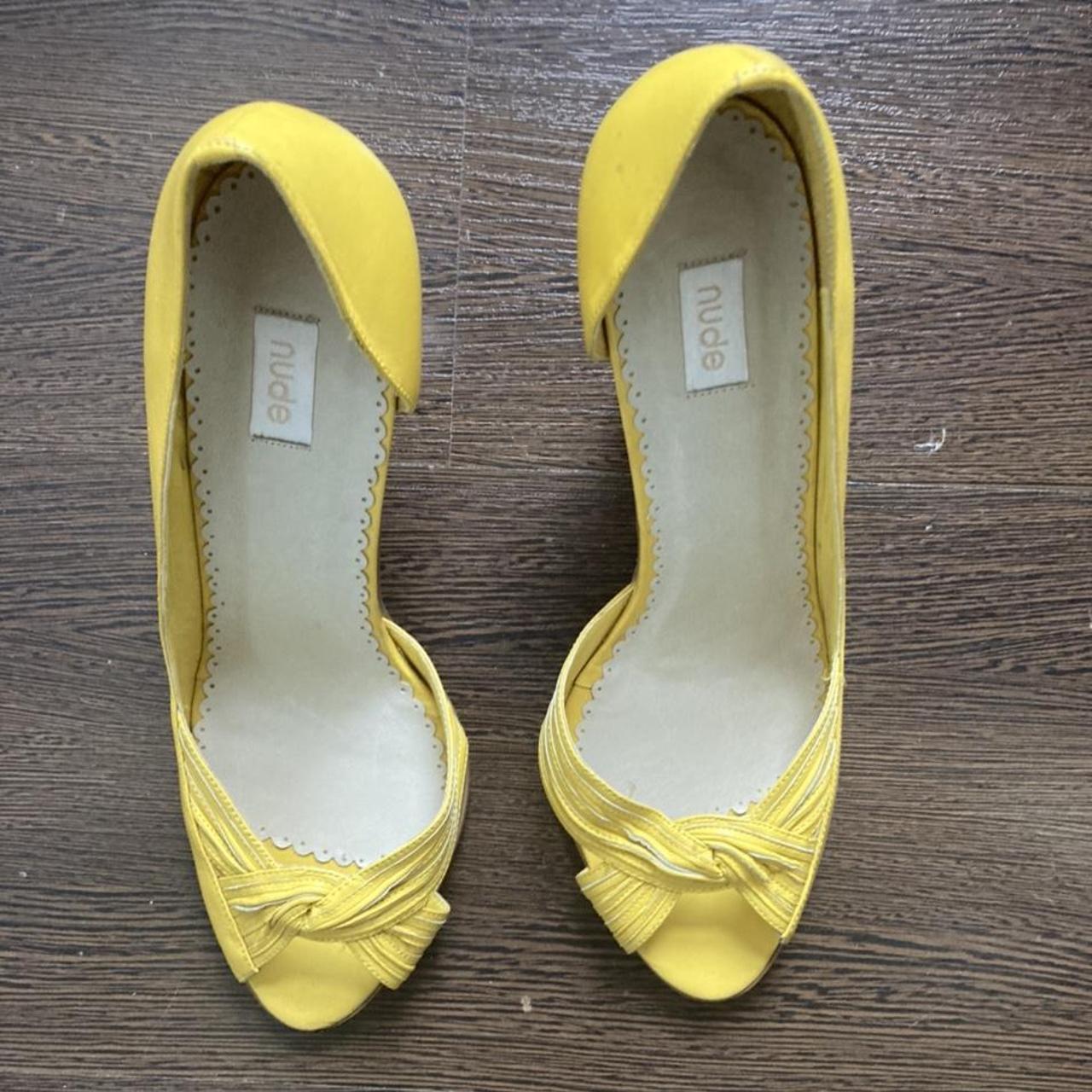 🍋 Lemon Yellow Heels yellow leather Nude... Depop