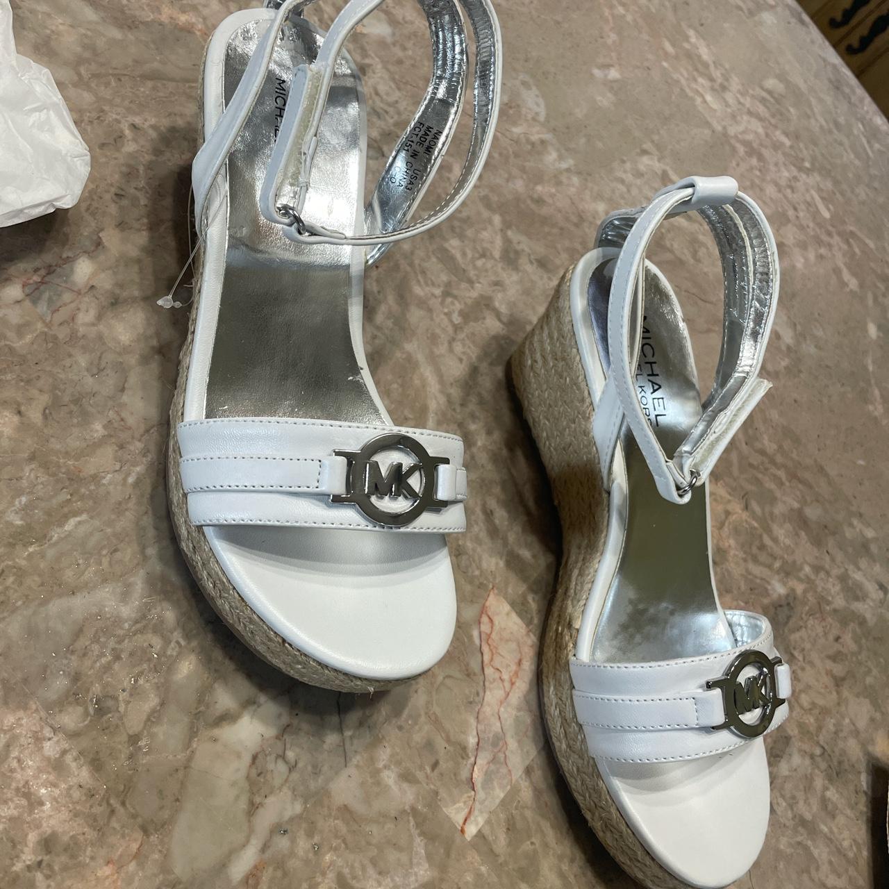 Plat form white Michael kors sandals size 3 fits a 5 - Depop