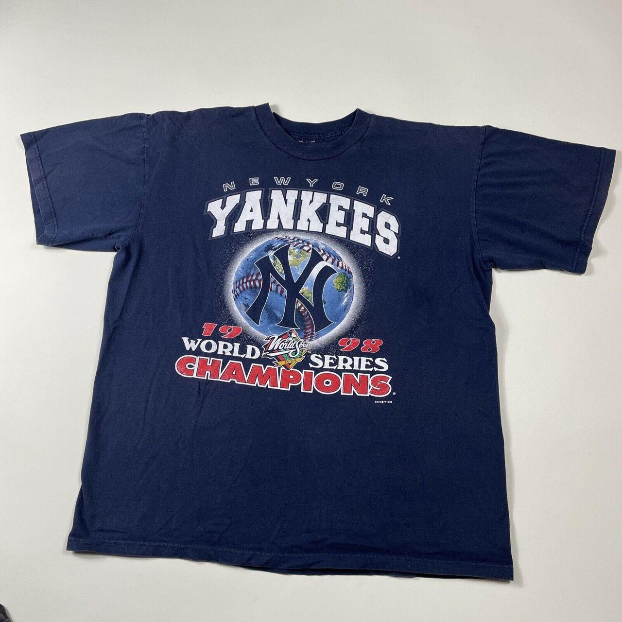 Vintage 1998 NY Yankees Sweatshirt . Like new - Depop