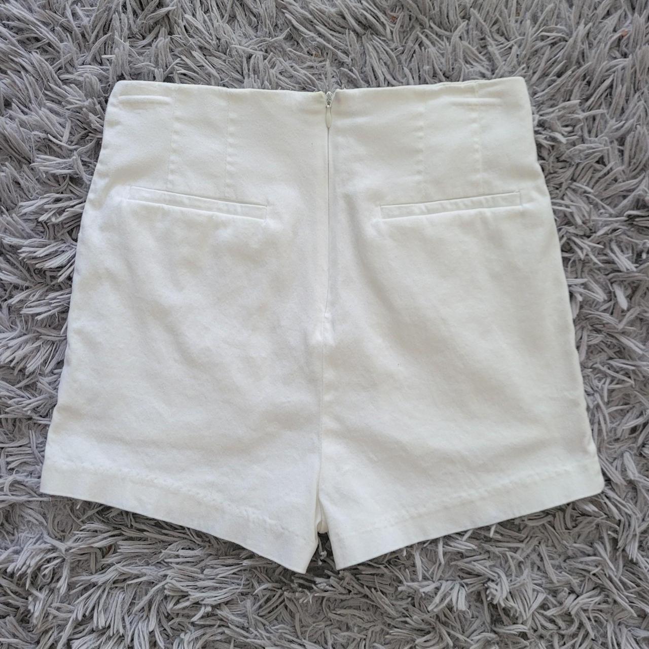 Women's White Shorts | Depop