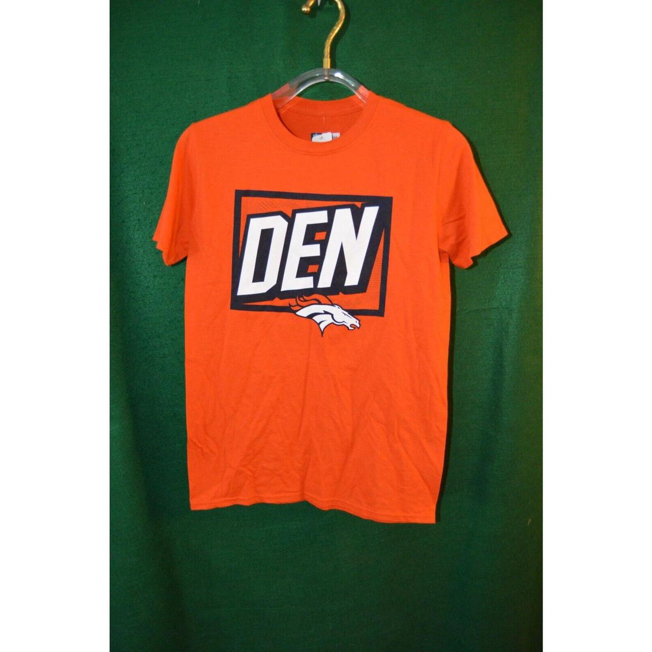 Denver Broncos Mens T-Shirt Size SMALL Orange Color - Depop