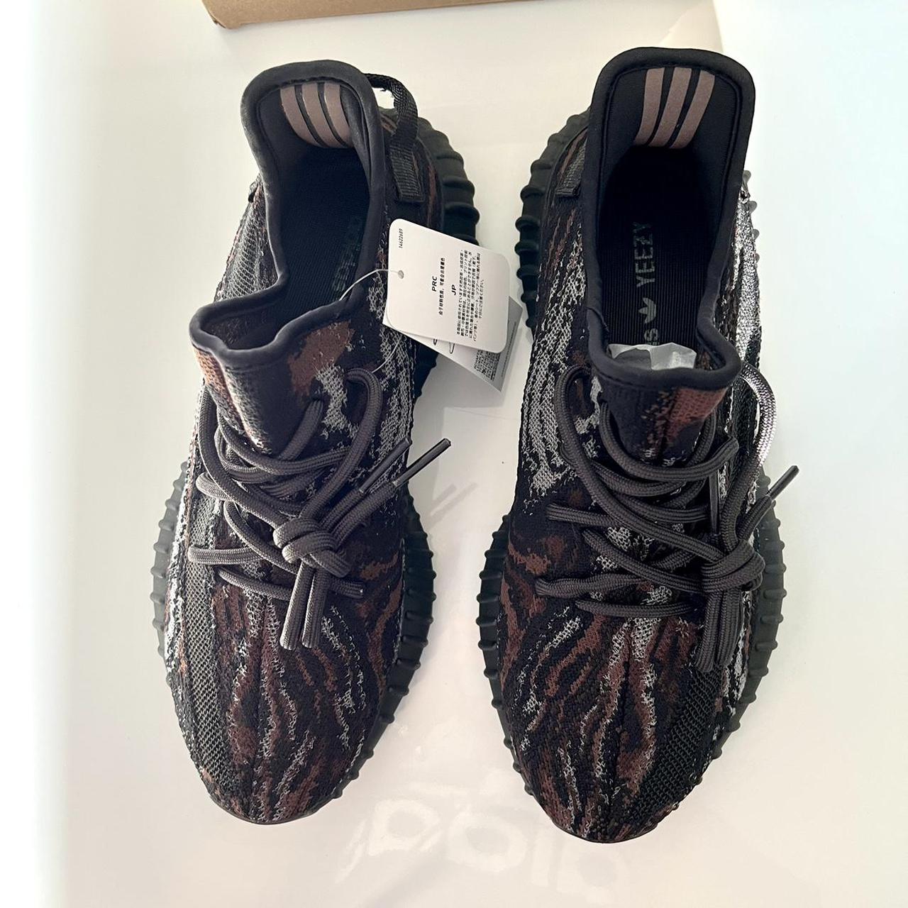 Adidas Yeezy Boost 350 v2 Supreme Comes new In Box - Depop