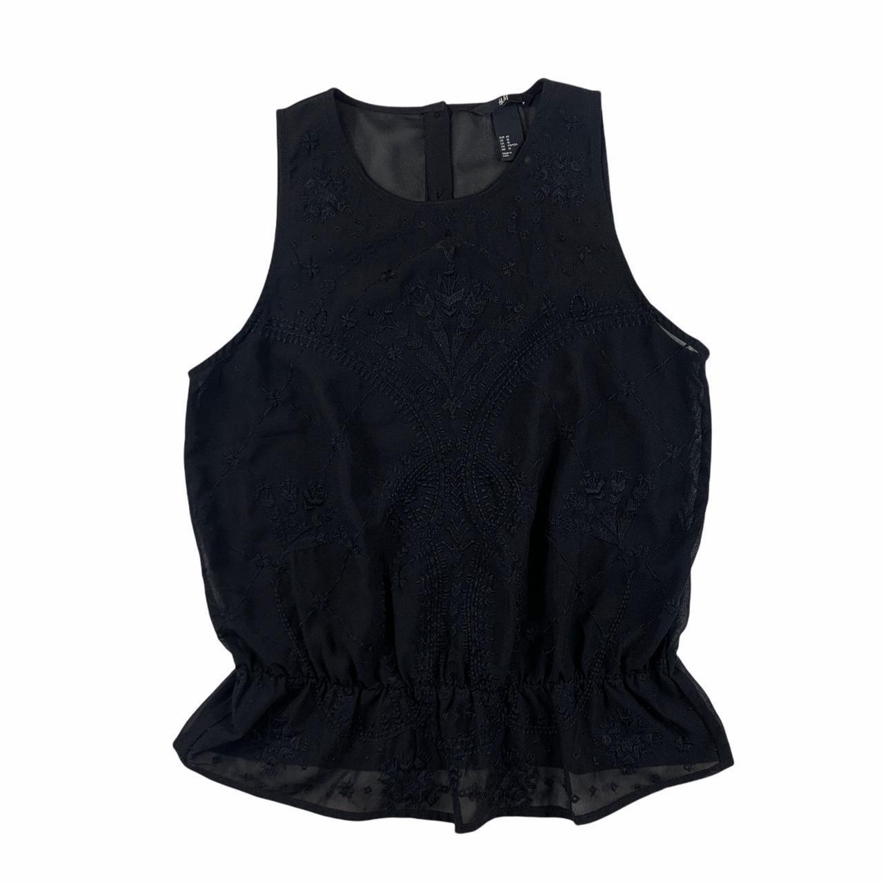 H&M Women's Black Vest Depop