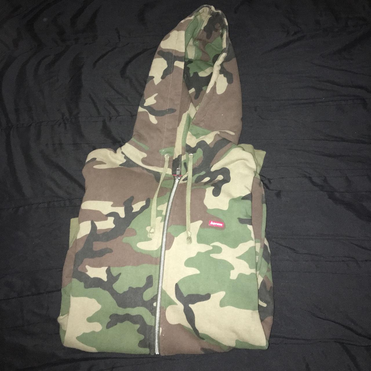 Supreme camo mini box logo waffle thermal lining zip | Depop Supreme camo mini box logo waffle thermal lining zip | Depop