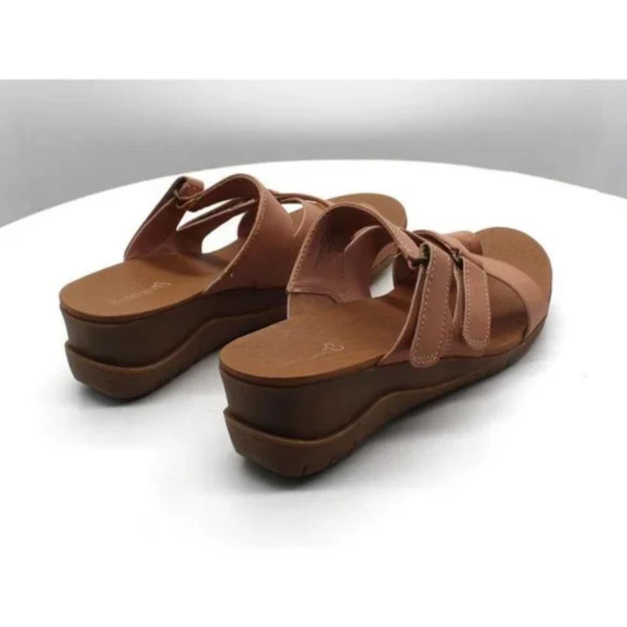 Product Image 2 - Baretraps Canice Slip-On Wedge Sandals