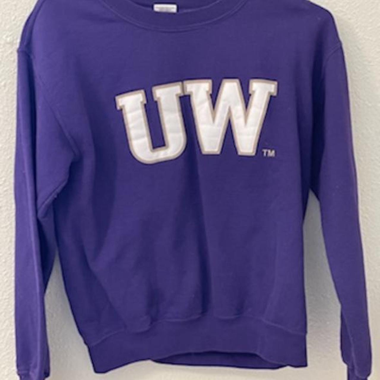 Gildan Women's Purple Sweatshirt | Depop