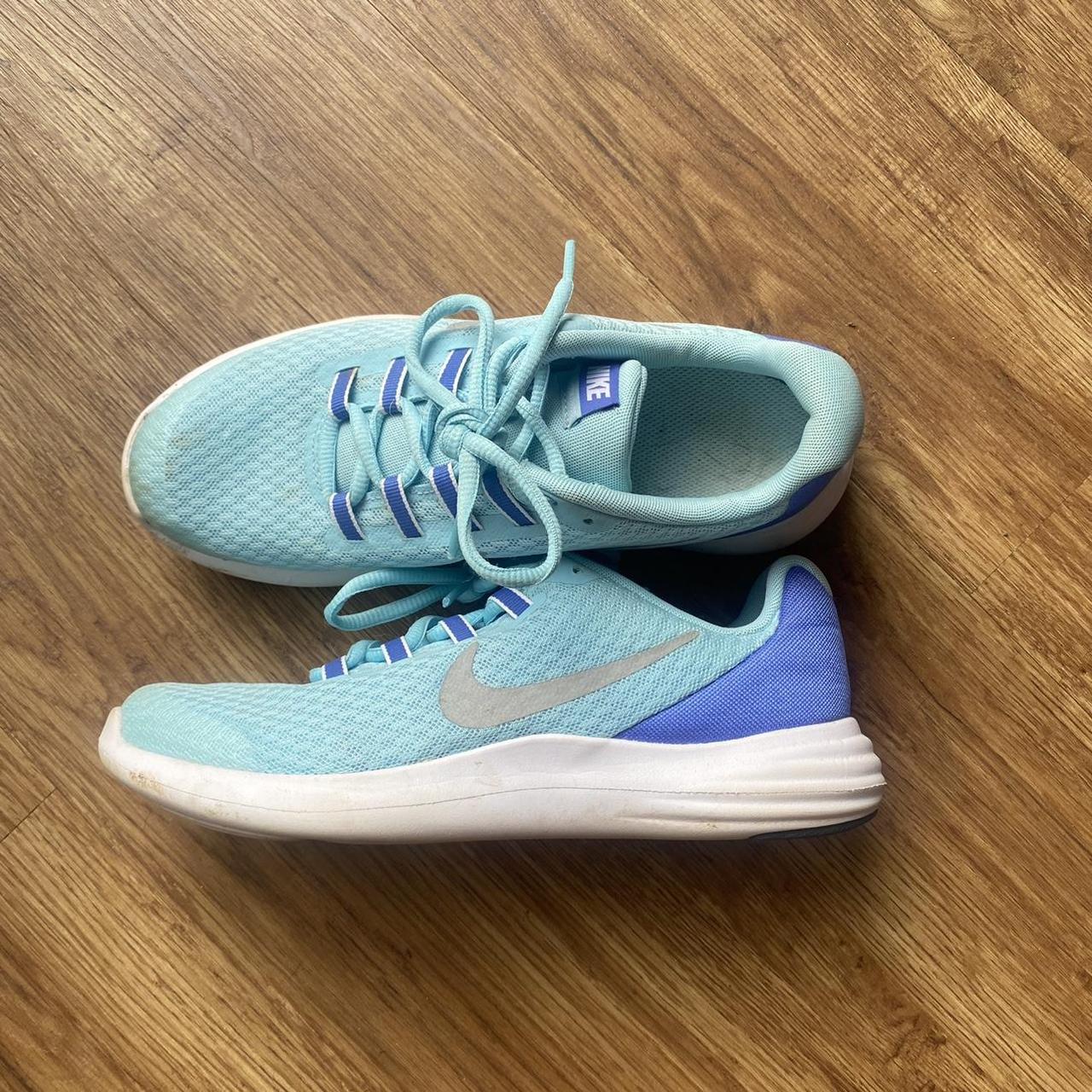 nike light blue trainers