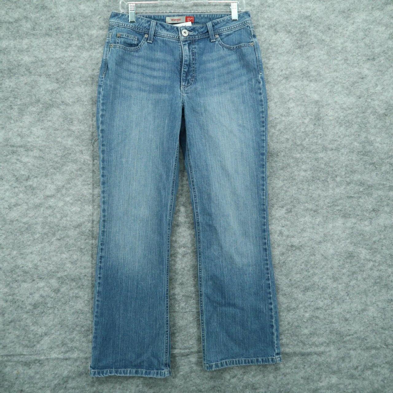 Wrangler Jeans Women's 10P 10 Petite Straight Leg... - Depop
