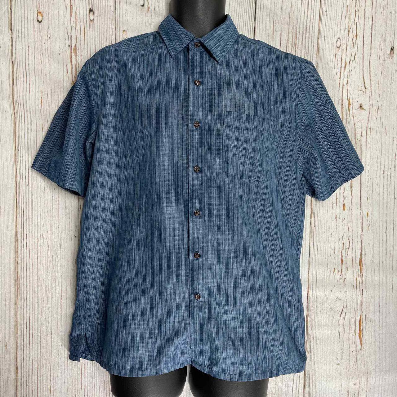 Croft & Barrow Shirt Men Size Medium Short Sleeves... - Depop