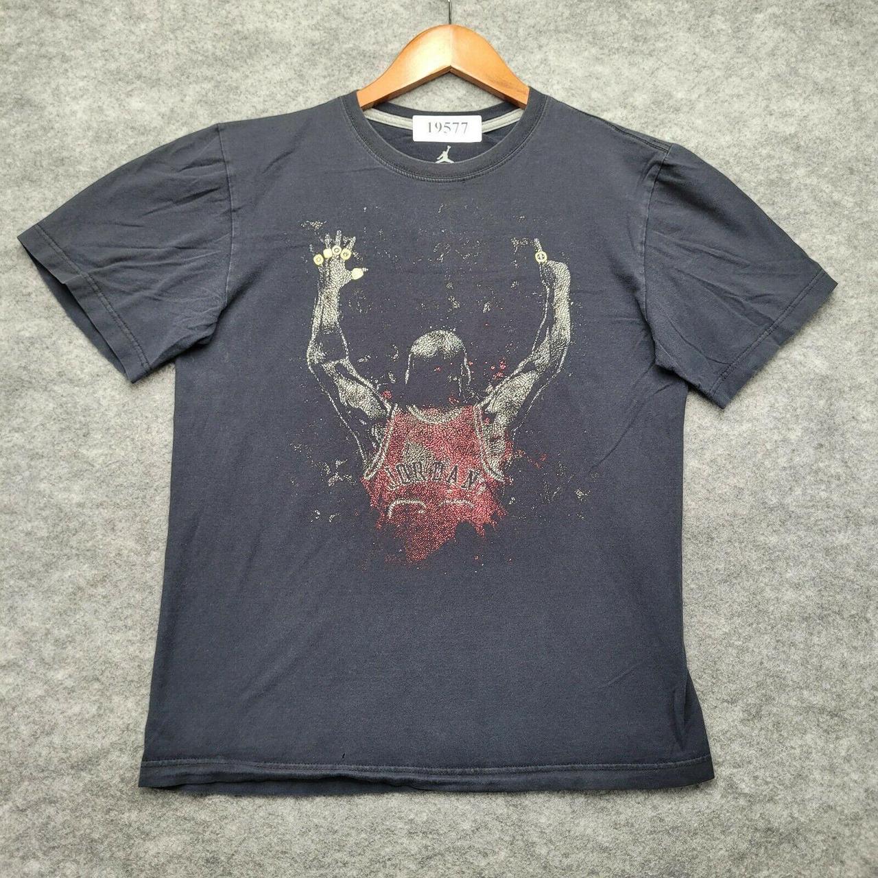 Michael Jordan TShirt Adult Small 6 Championship... Depop