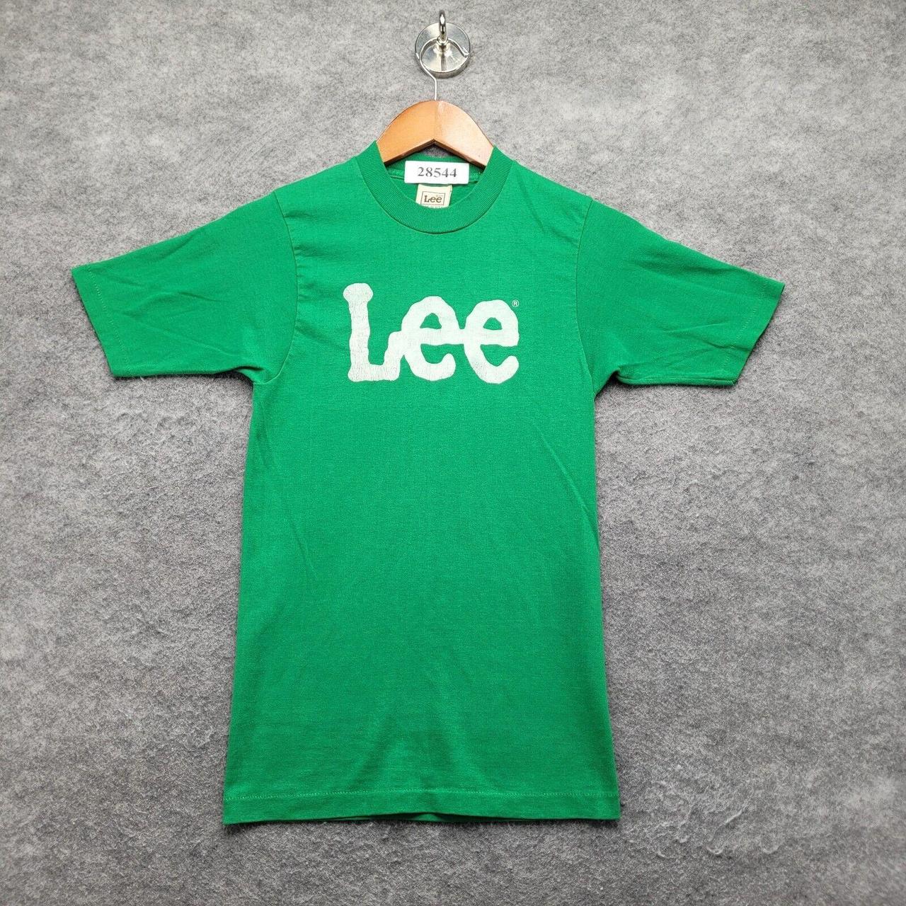 Vintage 1980s LEE T-Shirt Teens Juniors XS Green... - Depop