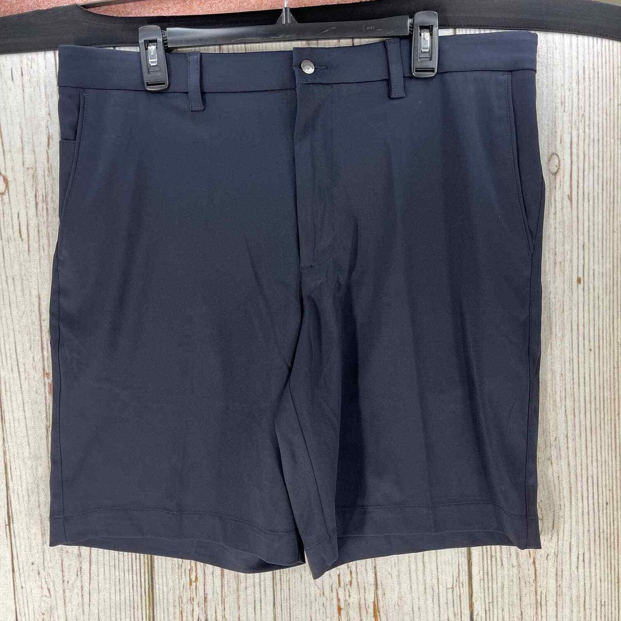 Callaway Men's Navy and Blue Shorts | Depop