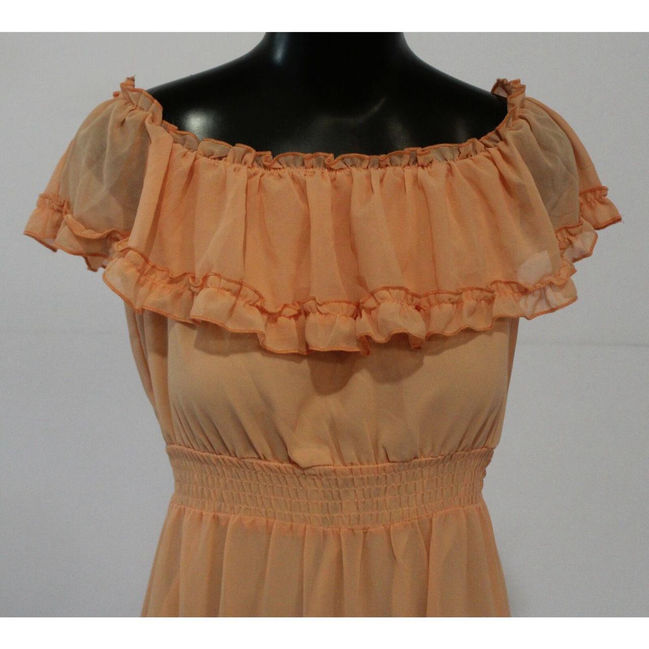 Product Image 2 - Simplee Women's Ruffled Sleeveless Midi