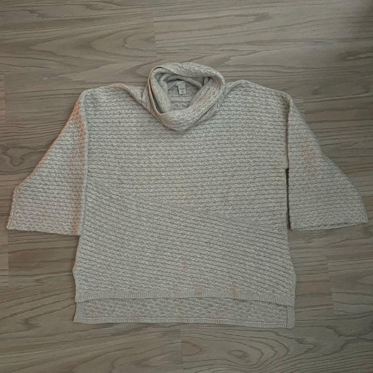 Product Image 1 - This is gorgeous!
Cowl neck,