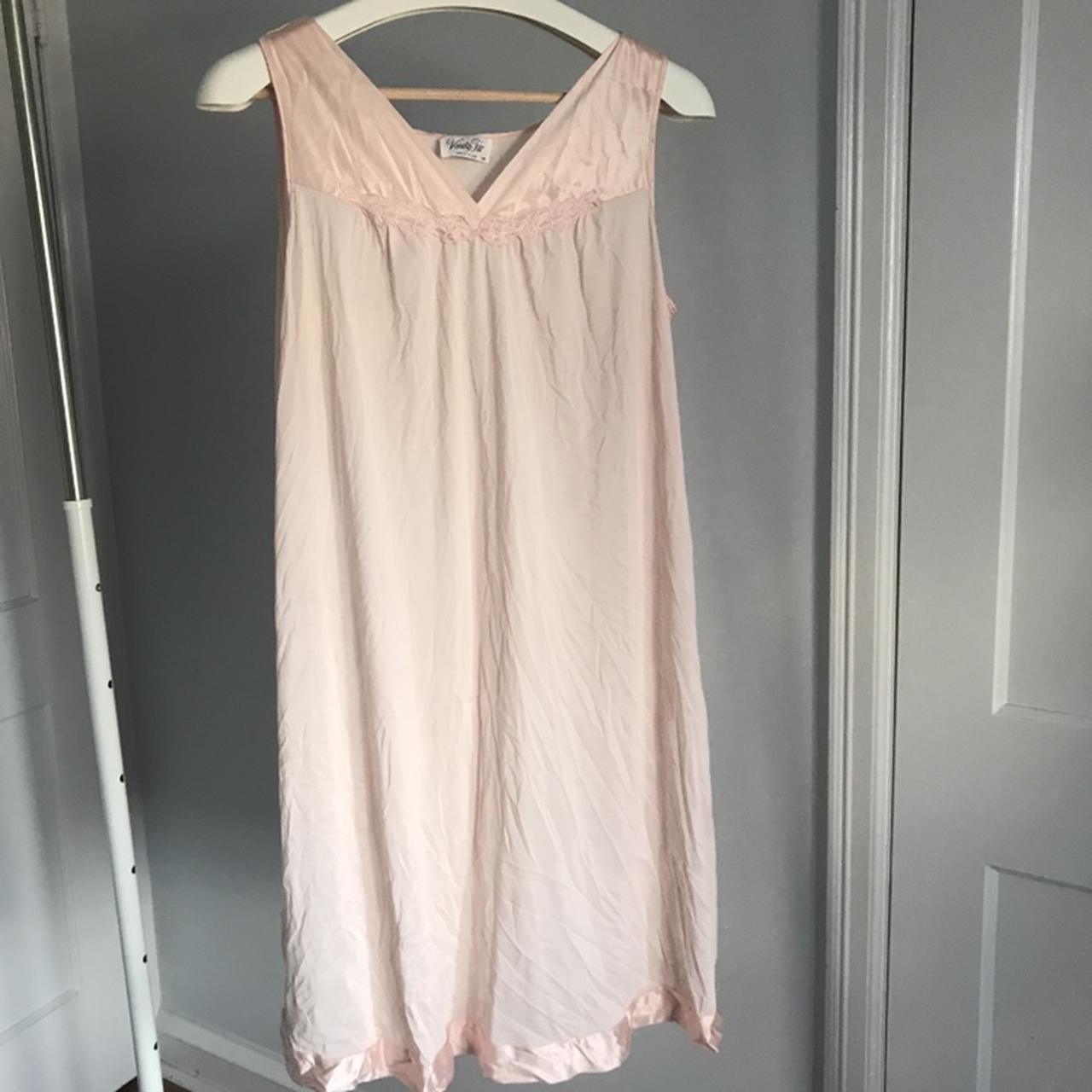 vanity fair light pink nightgown size medium no... Depop