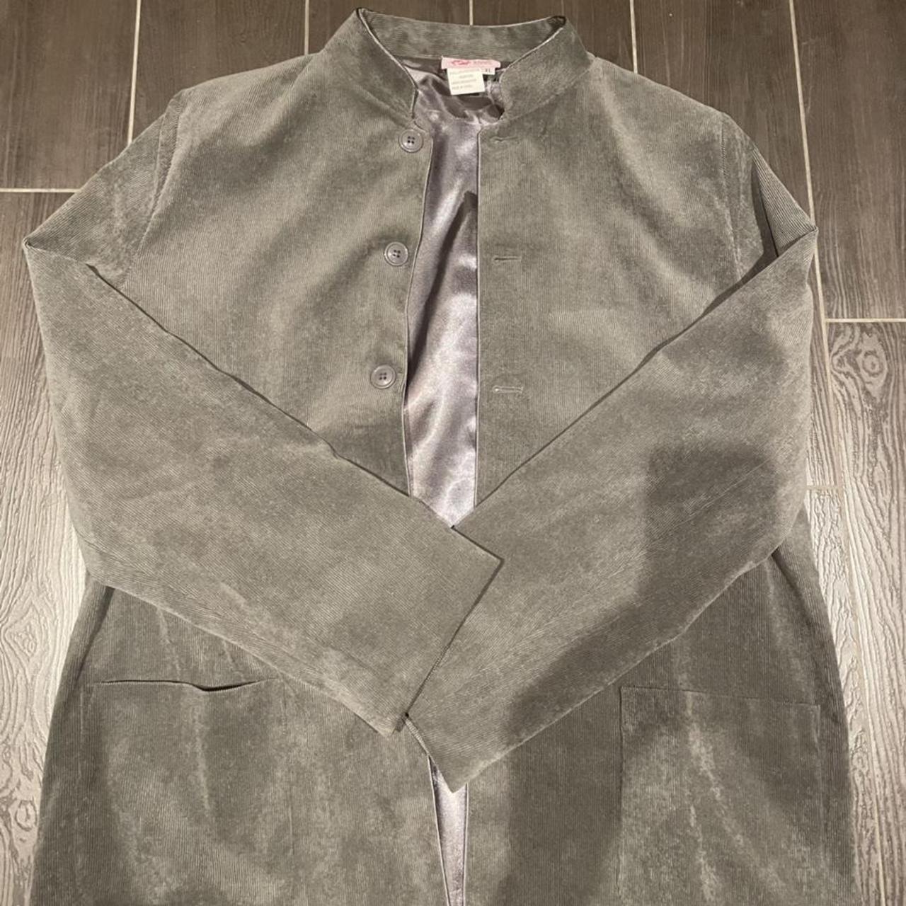 Men's Grey | Depop