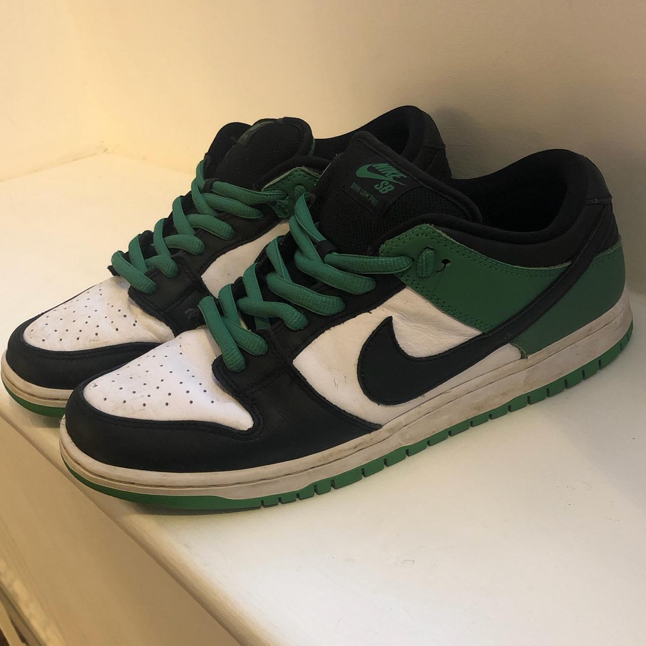 Nike dunks low classic green Very good... - Depop