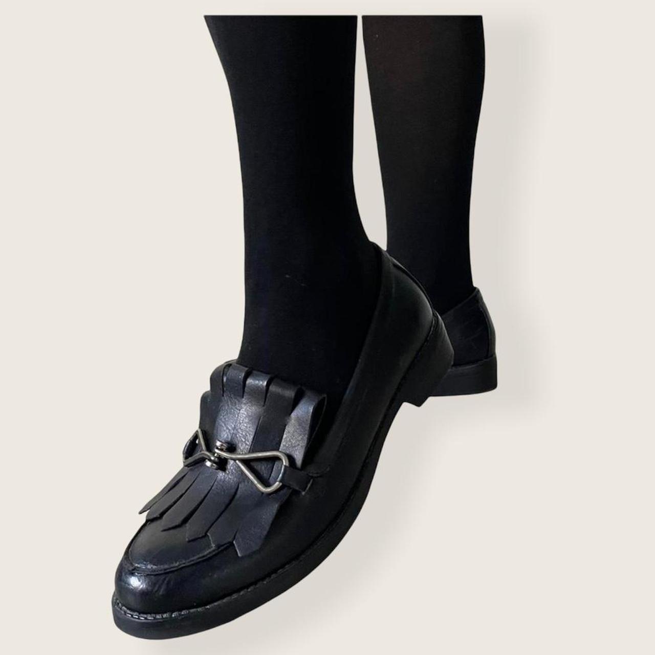 Product Image 2 - Dark acadamia loafers 🕷

Black loafer