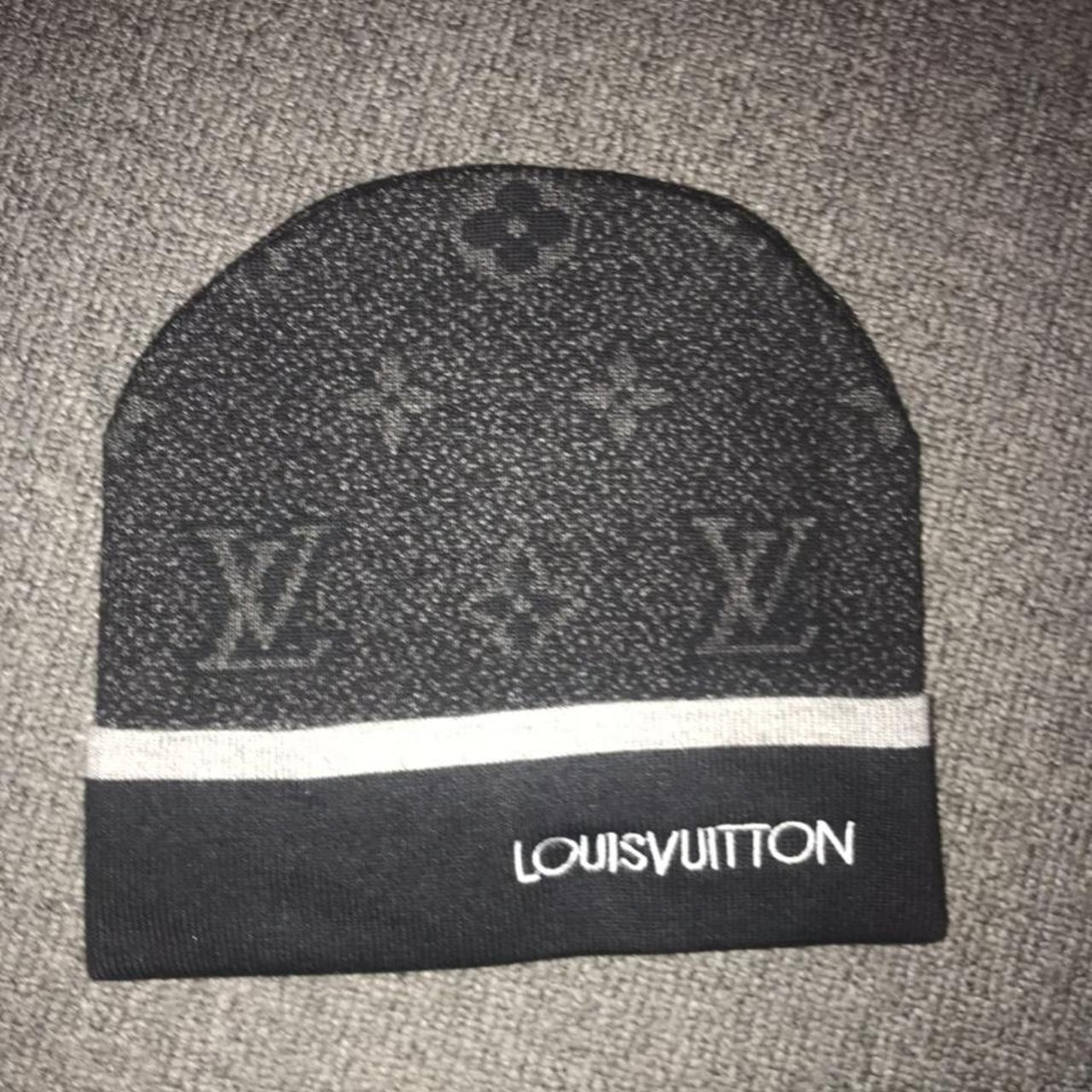 THE WAVE : NEWS! LV MONOGRAM ECLIPSE beanie now in stock!,check real videos  and picture compare direclty! BIG G cap is been update ,now is alignment  perfect all around! And we are