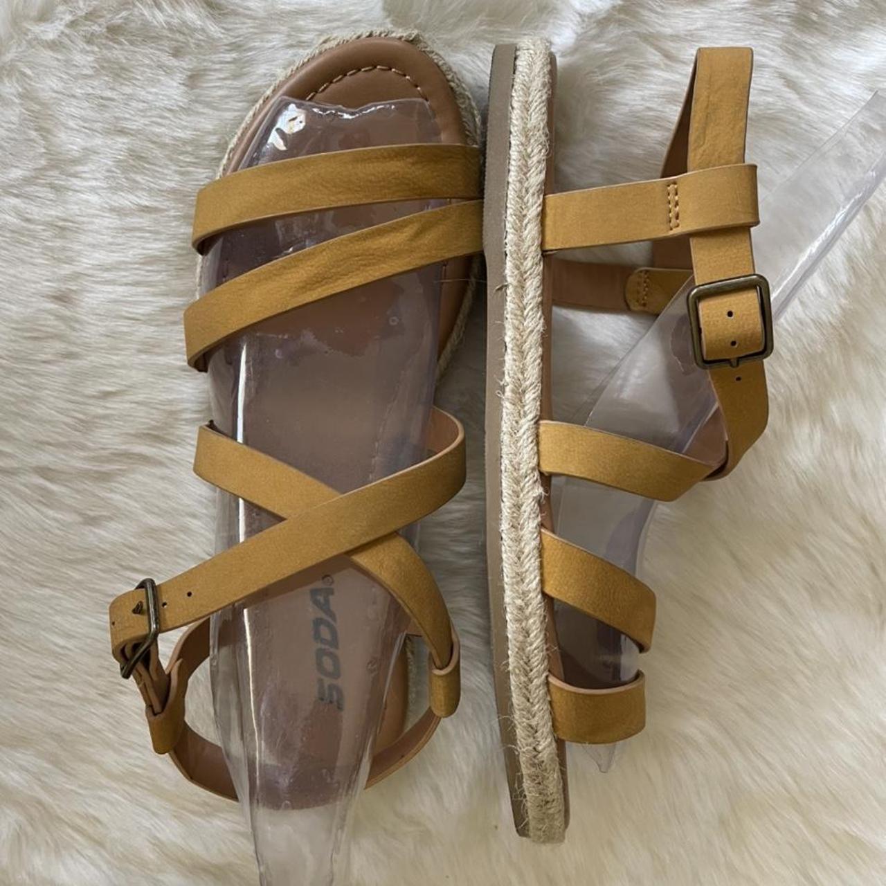 Espadrille on sale sandals soda