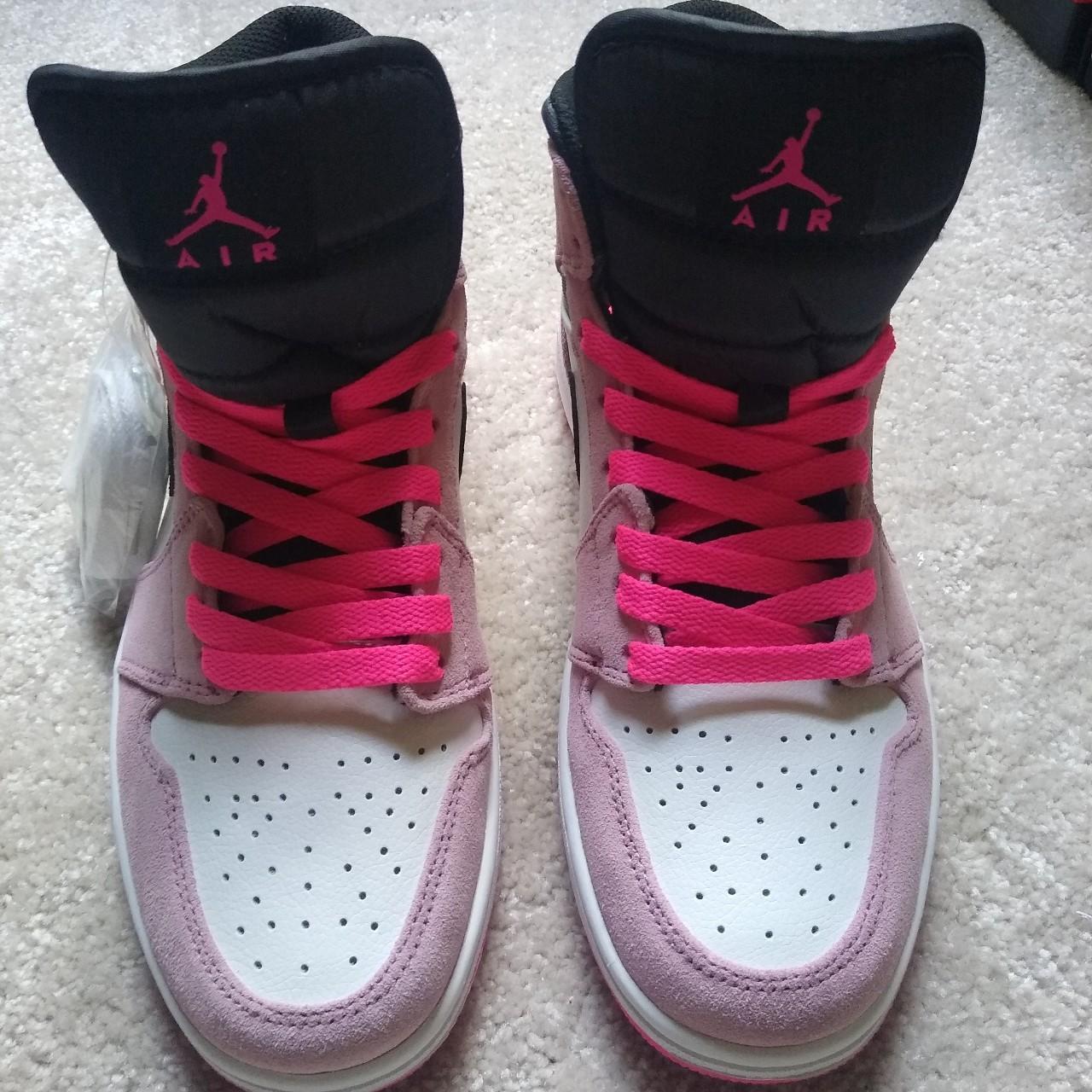 womens size 9 in mens jordans