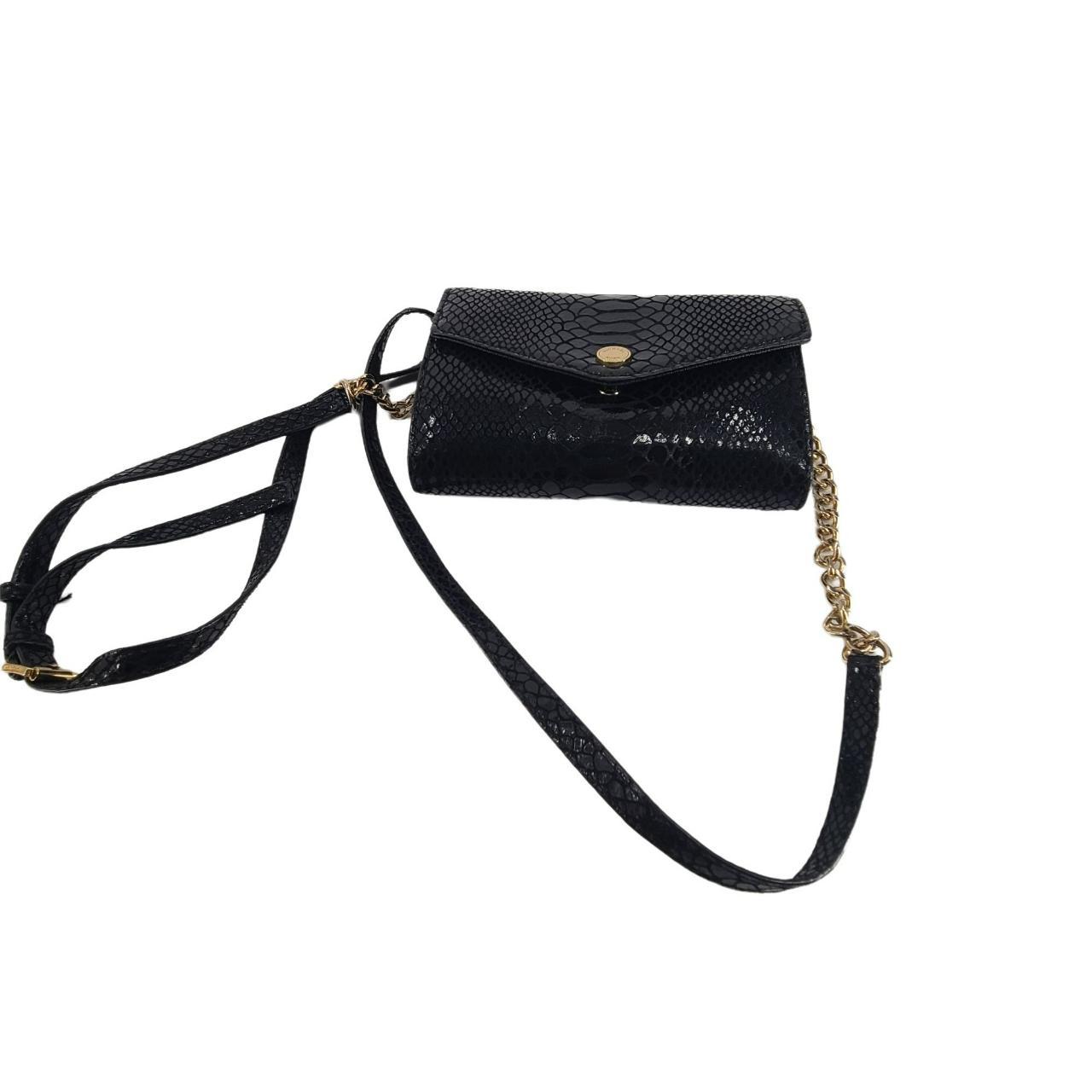 Micheal Kors Crossbody Wristlet Textured Leather... Depop