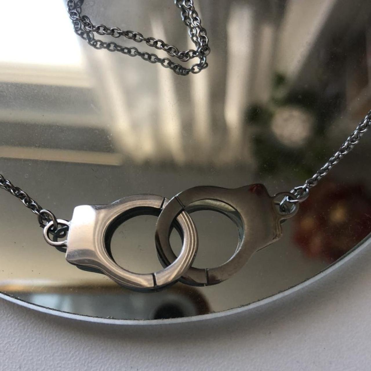 Brandy Melville HandCuff Necklace. This Brandy... Depop