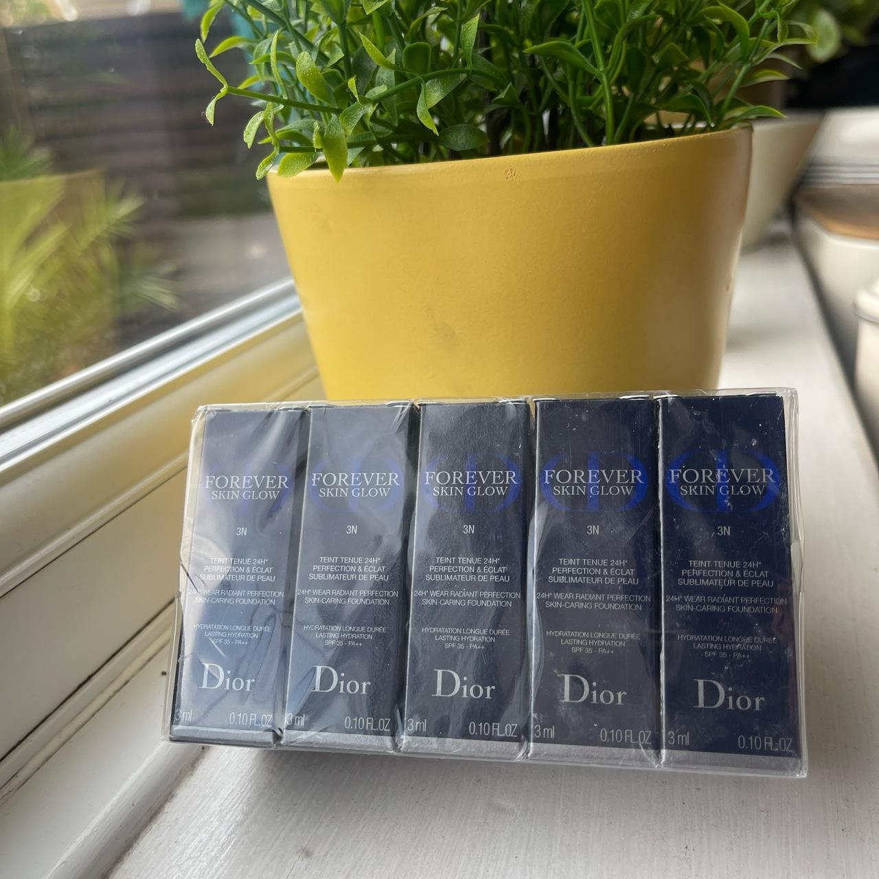 10 X 3ml ‘Forever skin glow’ Dior sample foundations... Depop