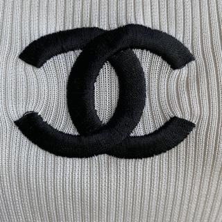 ◼️ Chanel vintage Boston bag, white canvas and grey - Depop