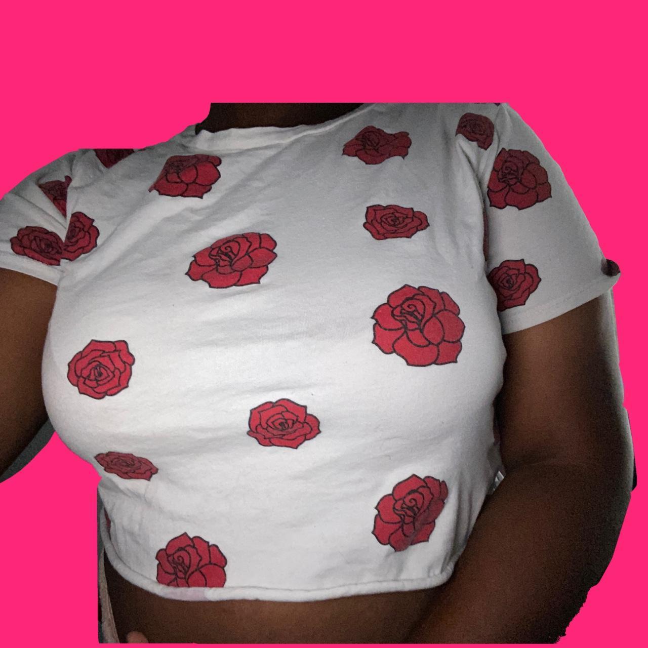 Women's White and Red Croptop Depop