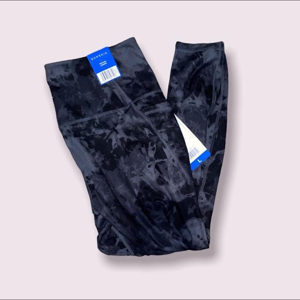 Danskin Black Leggings with Pockets 🖤 Size medium - Depop