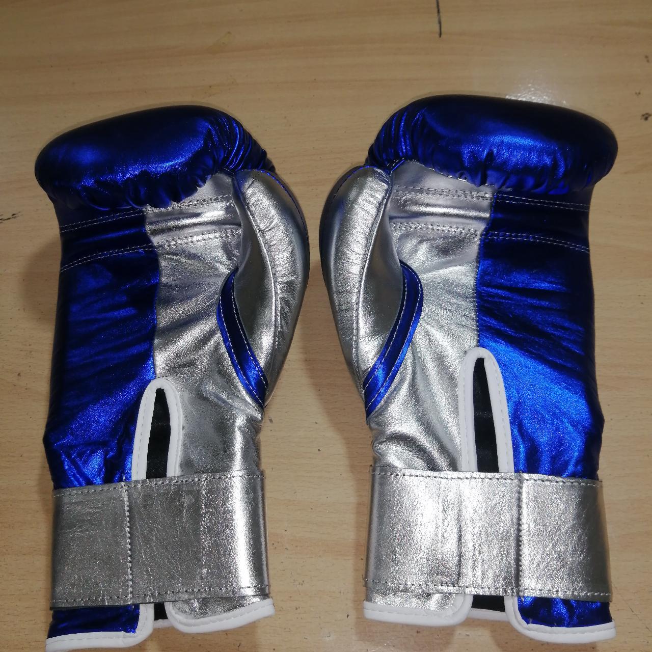 Velcro Strap Boxing Gloves (Winning) Madeup Top... Depop