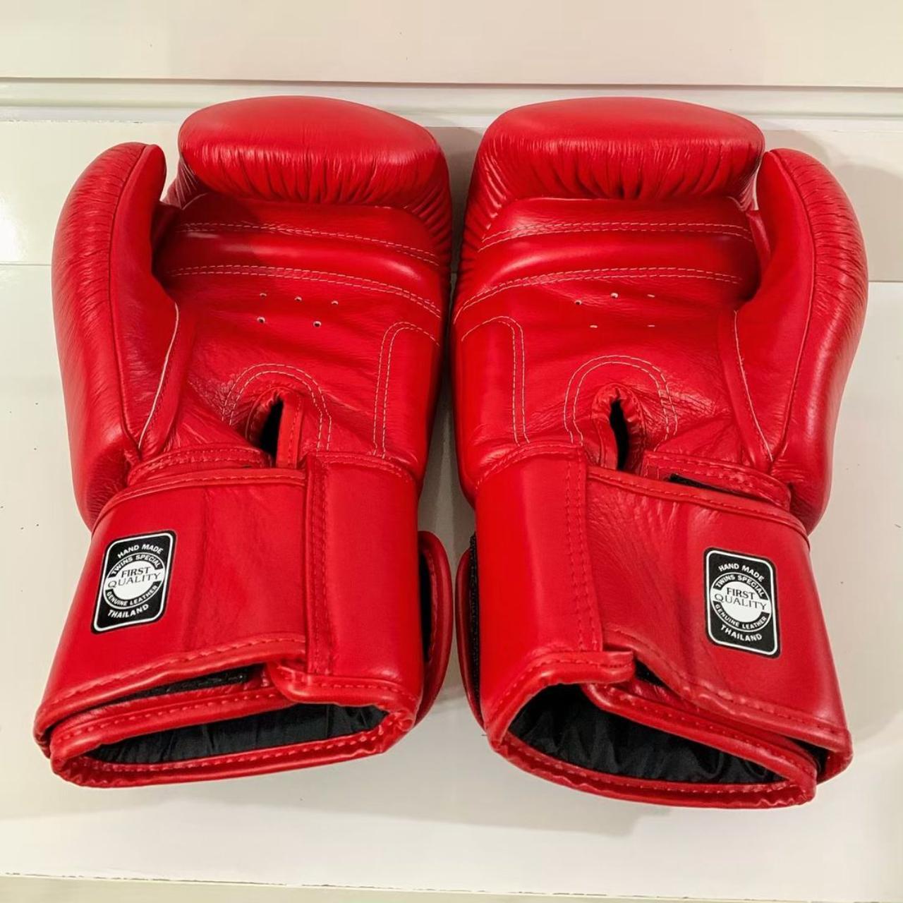 Velcro Strap Boxing Gloves Made-up Top Grain Cowhide... - Depop