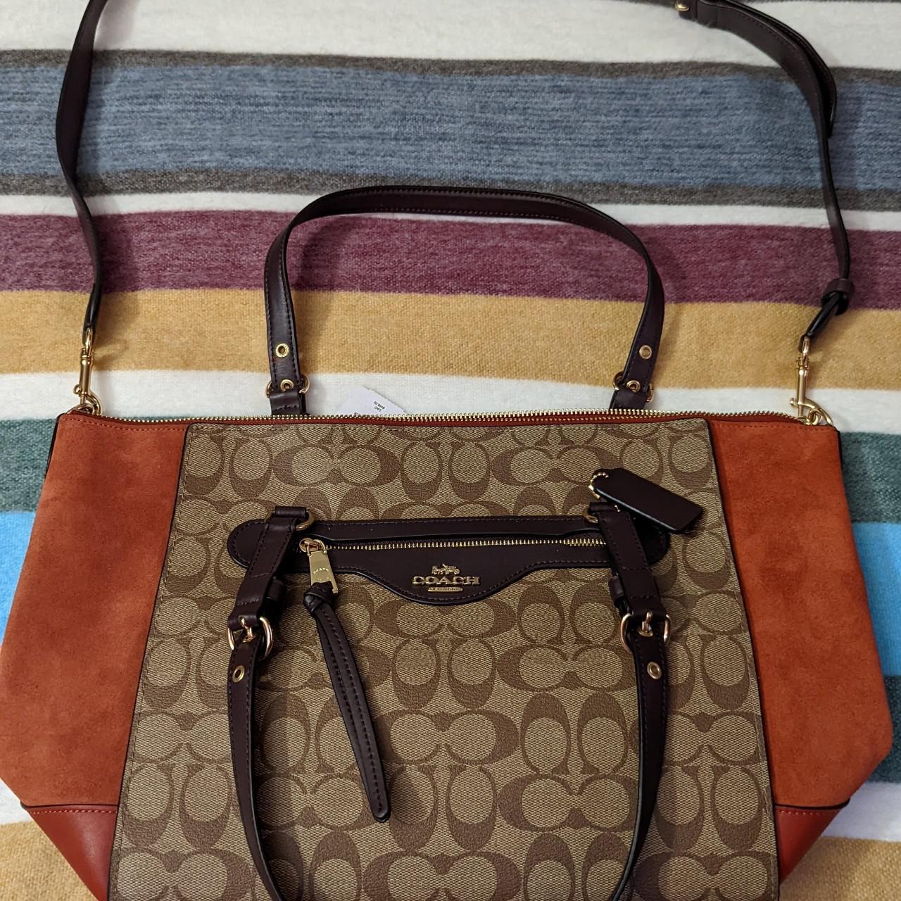 coach kleo carryall in signature canvas