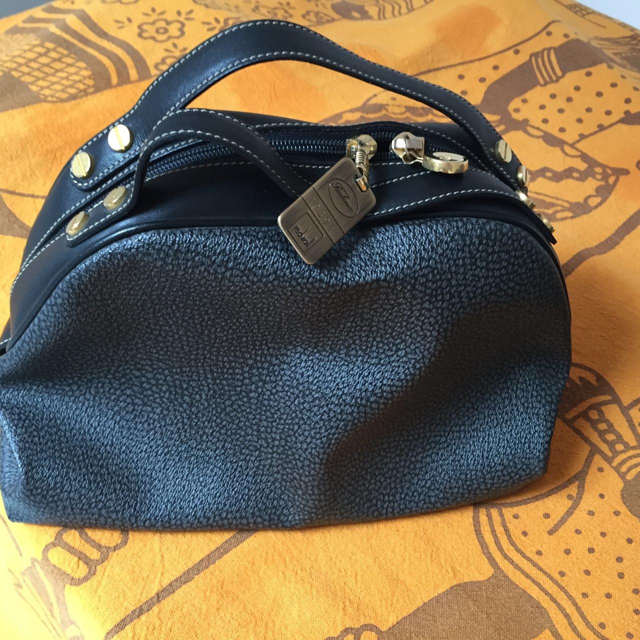 Sexy Bag Borbonese Vintage direttamente dagli Depop