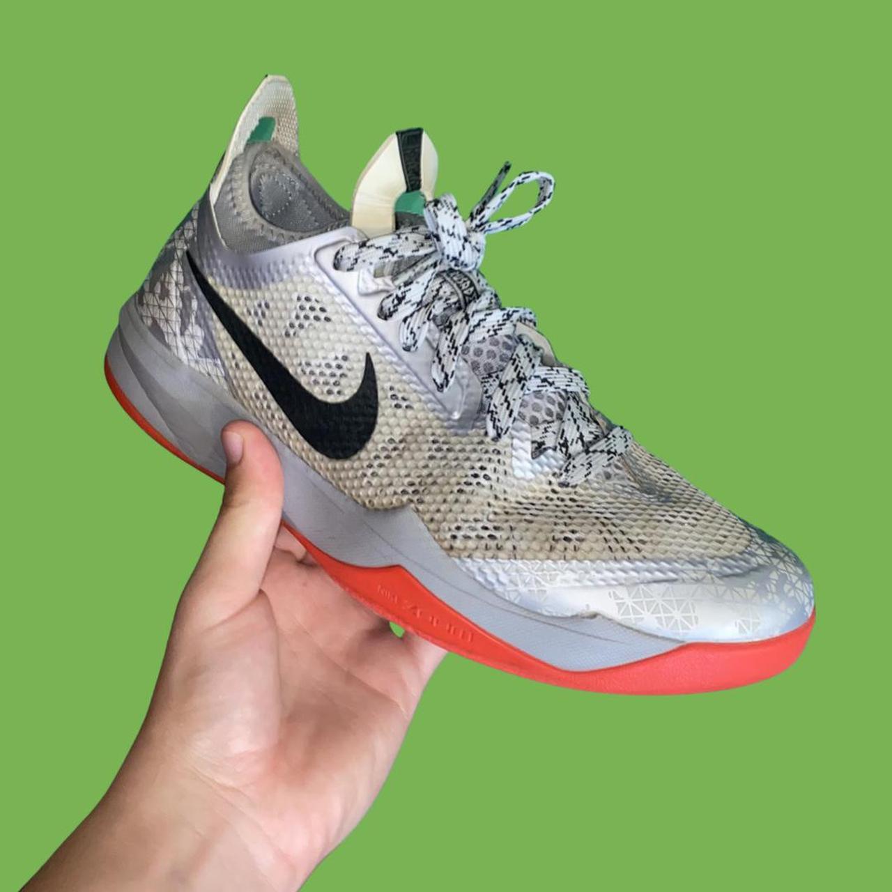 crusader basketball shoes