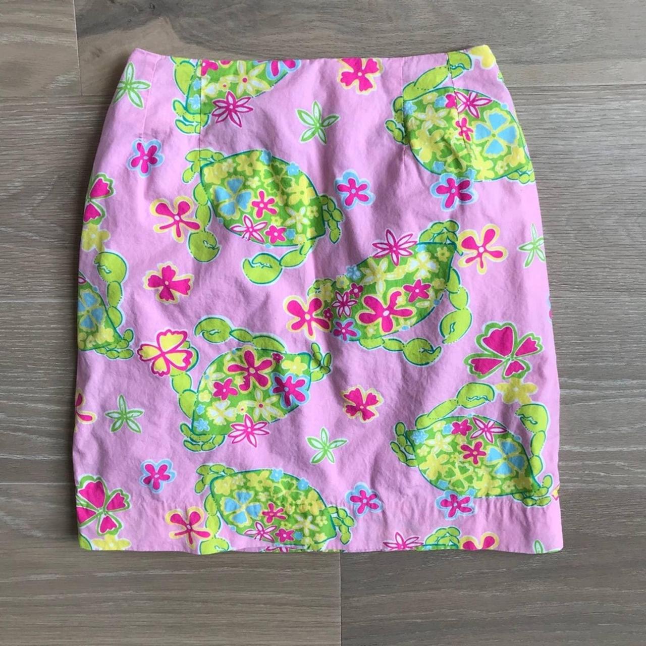 Lilly Pulitzer Vintage White Label Pink & Green Crab... - Depop