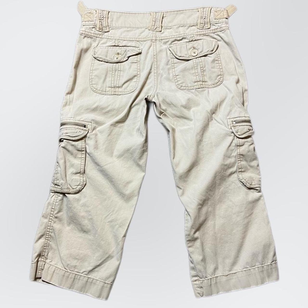Aeropostale Cargo Capri Pants Size... Depop