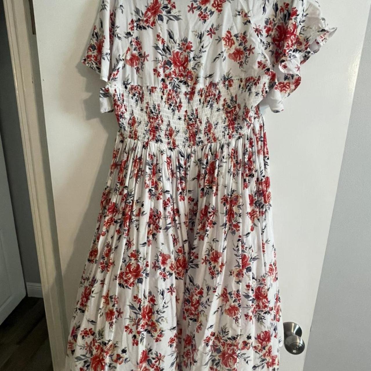 Torrid floral dress Torrid Size 0(fits like an... - Depop