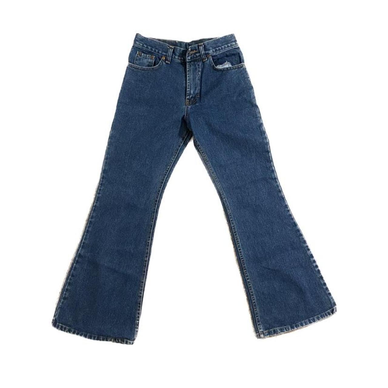 it girl VINTAGE bella swan LEVIS® flare/ bootcut... - Depop