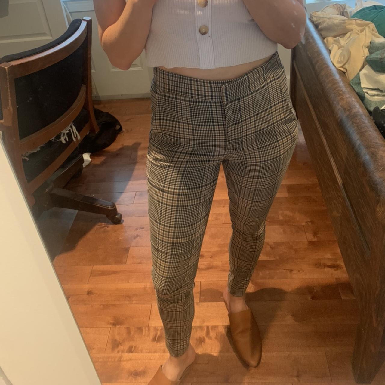 I bought *the* Zara pants new with tags and they don't fit. 5'3 100 pounds.  Another pair for the tailoring pile. : r/PetiteFashionAdvice