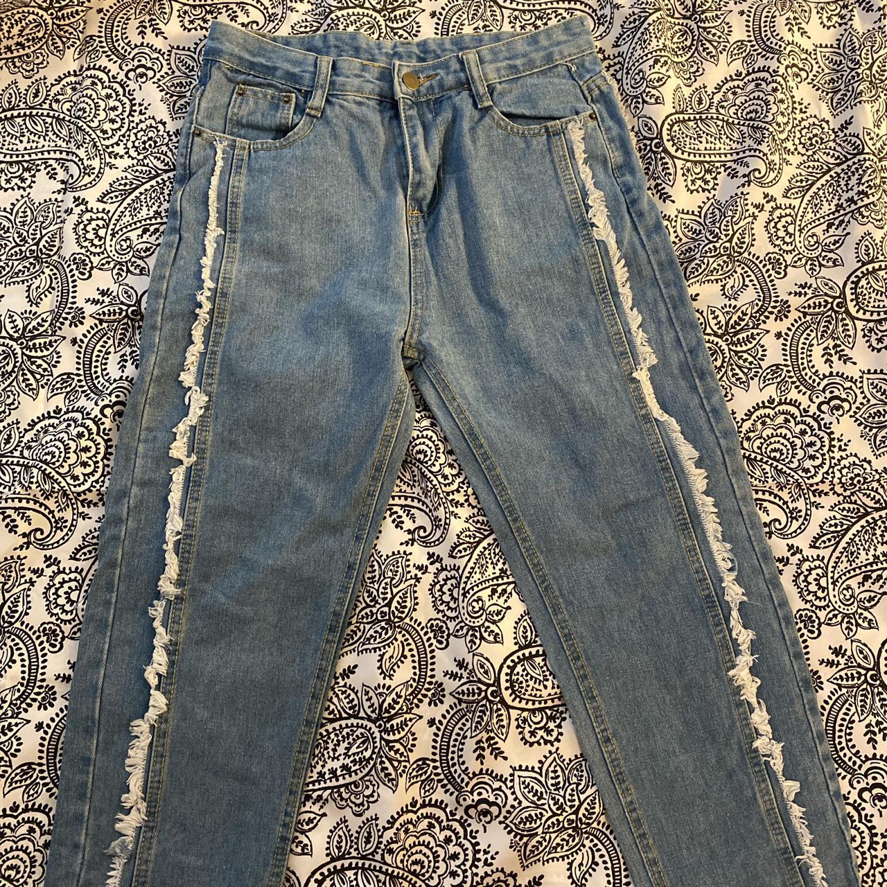 Jeans Cute low rise light wash jeans Sizexs NO... Depop