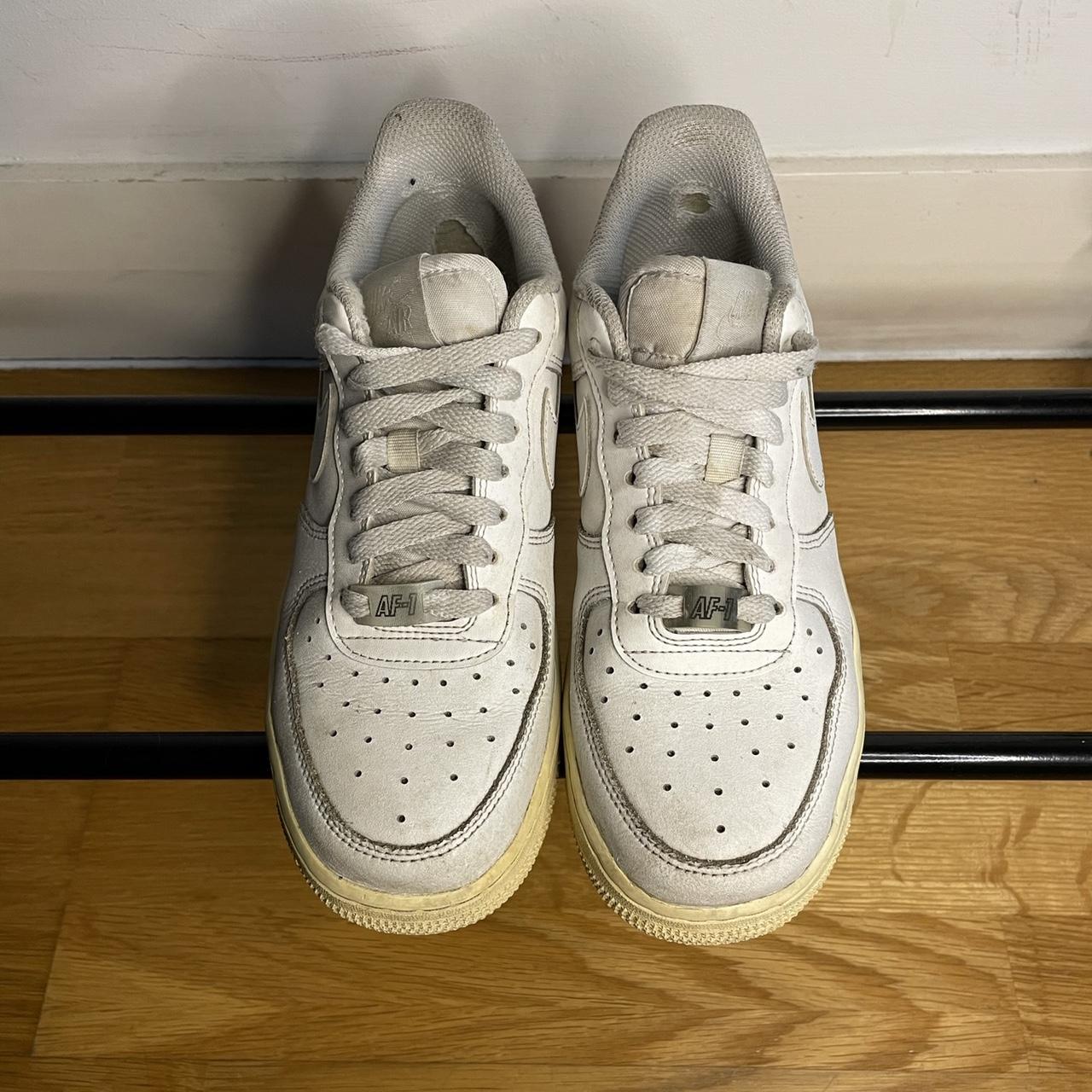 Nike Women's White Trainers | Depop