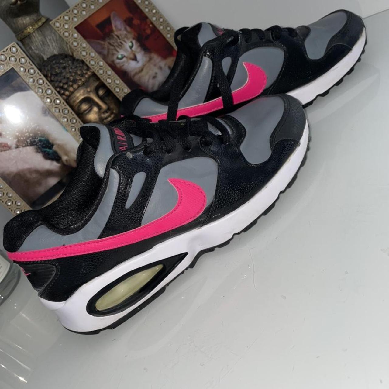 nike air max womens grey and pink