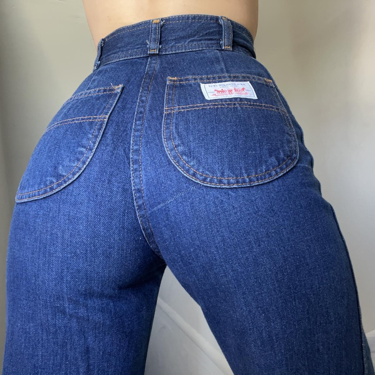 Vintage 70s Levi's wide leg bell bottom jeans. So... - Depop