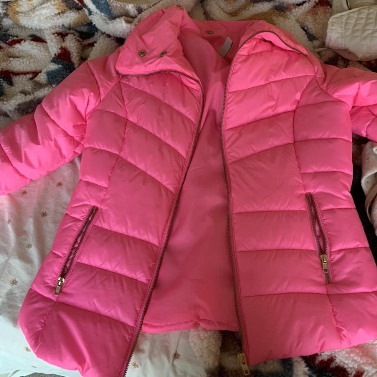 PINK PUFFA JACKET Super cute puffer jacket for the... - Depop